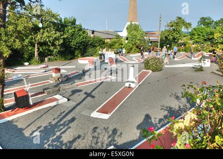 Le Danemark, l'île de Bornholm Photos prises entre le 1er et 5 août 2014. Sur la photo : mini-golf terrain de jeu Banque D'Images