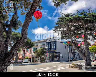 Bâtiment de style ancien à Pacific Grove, Monterey, Californie, USA Banque D'Images