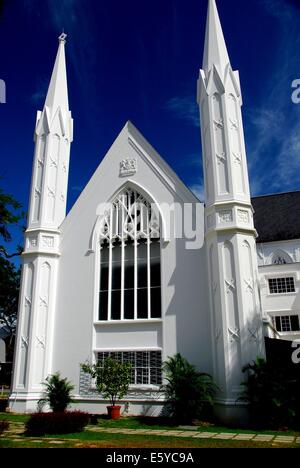 Singapour : transept sud avec embouts allongés à la cathédrale Saint André 1856-62 * Banque D'Images