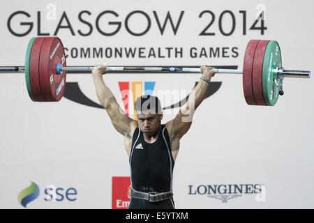 Takenibeia Toromon de Kiribati dans le Men's 69kg Groupe B Catégorie d'haltérophilie au Jeux du Commonwealth de 2014, Glasgow. Banque D'Images