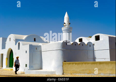 Afrique, Afrique du Nord, Maghreb, Tunisie du Sud, Governorat de Médenine, l'île de Djerba. Houmt Souk. Mosquée turque. Banque D'Images