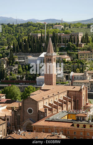 Le style gothique Dominican Basilica di Sant'Anastasia, Verona, Italie. Banque D'Images