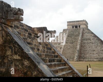 La ville maya de Chichen Itza, l'une des nouvelles sept merveilles du monde. L'état du Yucatan, Mexique Banque D'Images