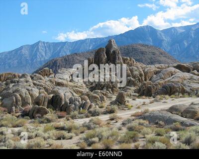 Le film chez Alabama Hills, près de Lone Pine, en Californie. Le site a été utilisé comme toile de fond à de nombreux films de l'ouest Banque D'Images