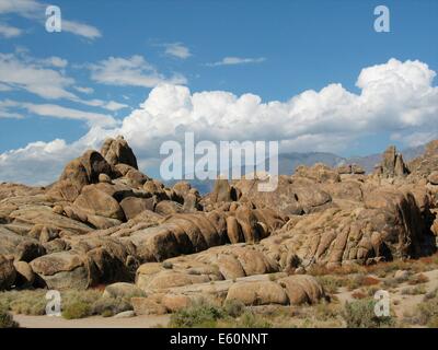 Le film chez Alabama Hills, près de Lone Pine, en Californie. Le site a été utilisé comme toile de fond à de nombreux films de l'ouest Banque D'Images