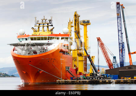 Invergordon, Écosse, Royaume-Uni. 10 août 2014. Normand Oceanic est un navire de service d'exploitation sous-marine en eau profonde, situé dans le port de Cromarty pour les réparations et la rénovation. Coque de maintien en mer optimisée pour une vitesse de transport rapide et une faible consommation de carburant. Classe C de glace qui permet des opérations dans la mer de Barents et dans le nord de la mer du Nord dans le port écossais. Banque D'Images