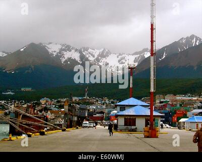 Le port à Ushuaia sur le canal de Beagle, Tierra del Fuego, Argentina Banque D'Images