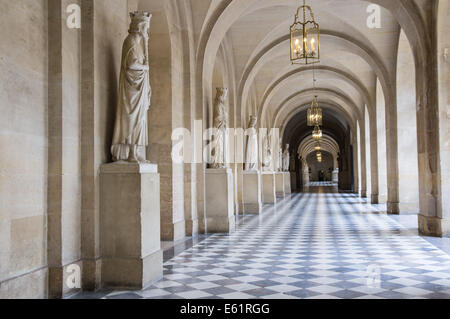 L'intérieur du corridor du château de Versailles Château de Versailles [ ] en France Banque D'Images