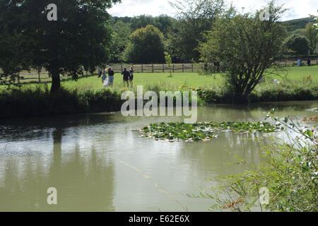 Lilypond à Glyndebourne Glyndebourne ; est la mecque de la opéra combinant les meilleurs opéras, bonne nourriture, le vin, la musique Banque D'Images