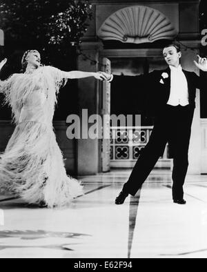 TOP HAT - avec Ginger Rogers, Fred Astaire - Réalisé par Mark Sandrich - RKO Radio Pictures 1935 Banque D'Images