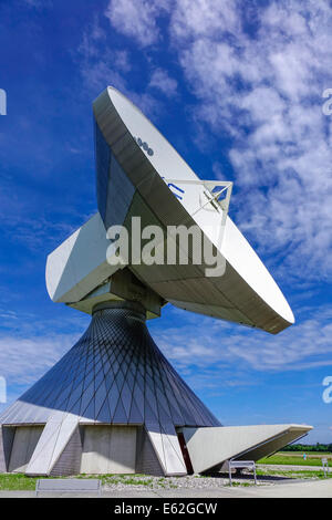 La parabole, Raisting Station terrestre Satellite, station sol, les communications par satellite, Haute-Bavière, Allemagne, Europe Banque D'Images