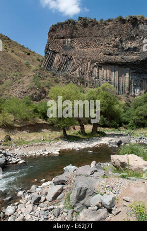 Colonnes de basalte entrelacées, garni gorge, Arménie Banque D'Images