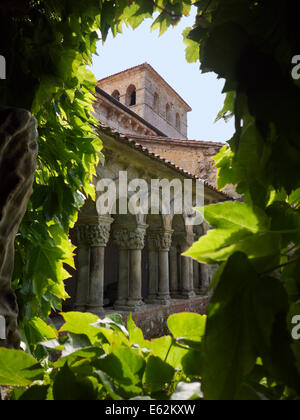 Collégiale de Santa Juliana cloître en Santillana del Mar espagne Cantabrie Banque D'Images