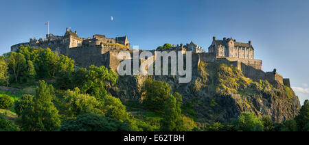 Soir ci-dessous le château d'Édimbourg, Edinburgh, Lothian, Ecosse Banque D'Images