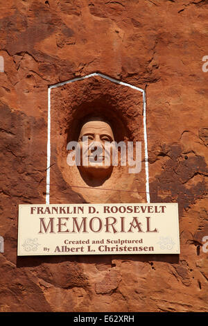 Franklin D Roosevelt Memorial au trou N' Le rock underground house et le centre touristique, près de Moab, Utah, USA Banque D'Images