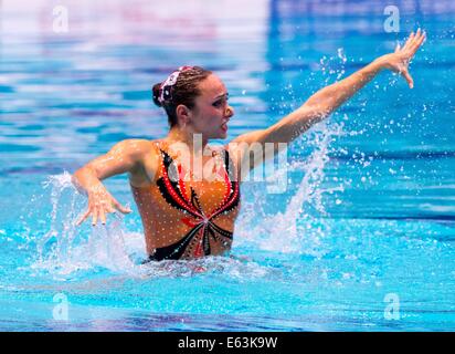 Berlin, Allemagne. 13e Août, 2014. VOLOSHYNA Anna UKR Ukraine 32e ronde préliminaire SOLO LEN Championnat d'Action Crédit : Synchro Plus Sport/Alamy Live News Banque D'Images