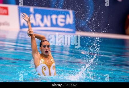 Berlin, Allemagne. 13e Août, 2014. CARBONELL BALLESTERO Ona ESP Espagne 32e ronde préliminaire SOLO LEN Championnat d'Action Crédit : Synchro Plus Sport/Alamy Live News Banque D'Images