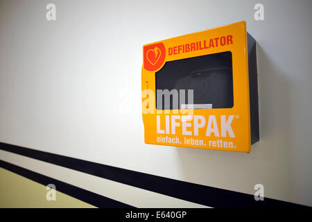 Défibrillateur LIFEPAK, premiers soins, Bade-Wurtemberg, Allemagne Banque D'Images