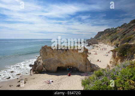 Big Rock sur El Matador beach près de Malibu. Californie, USA. Banque D'Images