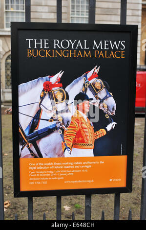 Londres, UK - 5 mars, 2011 : Publicité pour des écuries royales au palais de Buckingham Banque D'Images