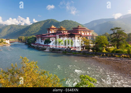 Punakha Dzong ou monastère, Punakha, Bhoutan Banque D'Images