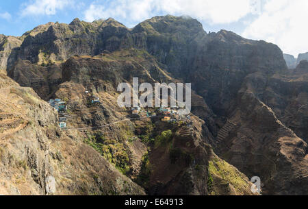 Village sur la montagne, Fontainhas, l'île de Santo Antao, Cap Vert Banque D'Images