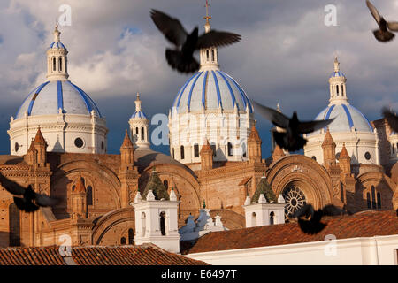 Cathédrale de l'Immaculée Conception, construite en 1885, Cuenca, Équateur Banque D'Images