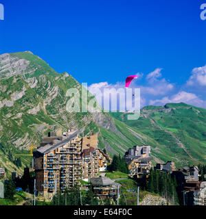 La station de Morzine Savoie Alpes France Banque D'Images