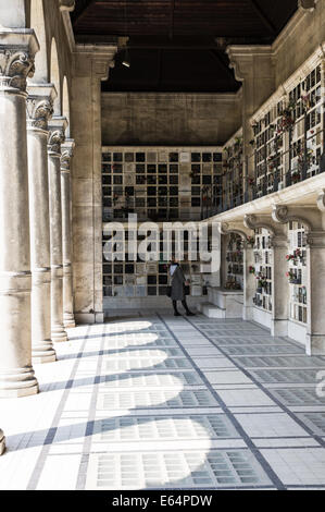 Le columbarium du cimetière du Père Lachaise Paris, France Banque D'Images