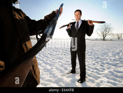 Un collectionneur d'armes à feu qui a investi dans K D Radcliffe fusil UK 2010 Banque D'Images