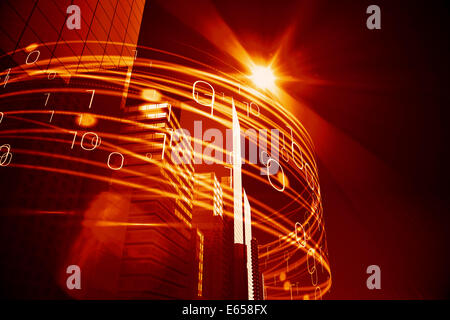 Voyant orange au dessus des gratte-ciel Banque D'Images