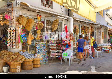 Cadeaux et souvenirs dans la ville de Bodrum, province de Mugla, Turquie Banque D'Images