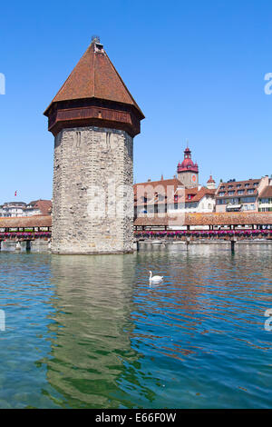Lucerne - SUISSE célèbre ville médiévale sur la Reuss Banque D'Images