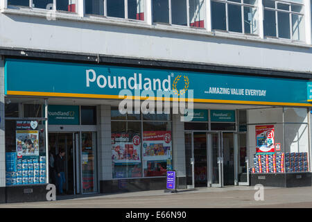 Poundland discount store à Great Yarmouth, England Banque D'Images