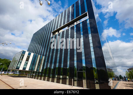 Le Cube Rue George Corby Northamptonshire UK Banque D'Images