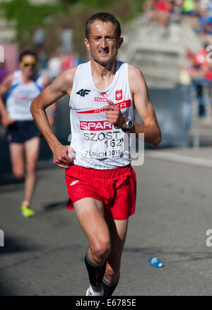 Zurich, Suisse. 17 août, 2014. Henryk Szost (POL) sur la voie difficile et escarpé du marathon masculin à l'European Athletics Championship 2014 à Zurich, Suisse. Crédit : Erik Tham/Alamy Live News Banque D'Images