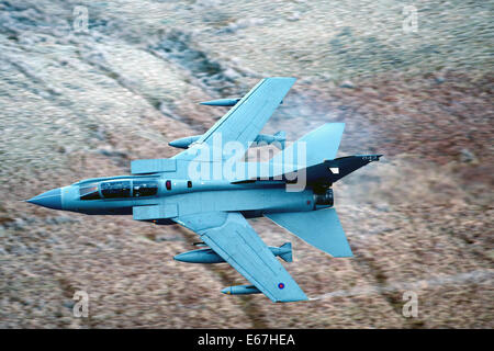 La Tornado Gr4 est une géométrie variable, deux places, de jour ou de nuit, avion d'attaque tout temps, capable de fournir une grande variétés Banque D'Images