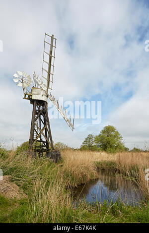 Comment hill Boardman's moulin ou pompes de drainage sur la rivière Norfolk Broads Ant Banque D'Images