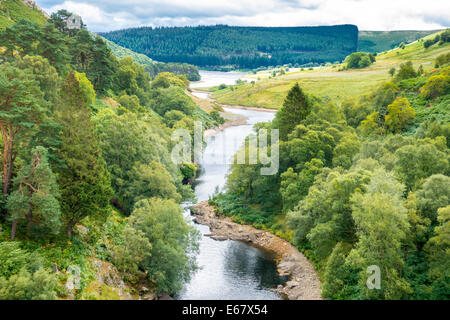 Graig Goch réservoir et barrage en maçonnerie dans l'Elan Valley, Powys Pays de Galles, Royaume-Uni Banque D'Images