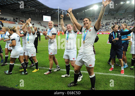 Paris, France. 17 août, 2014. Womens World Cup Rugby finale. L'Angleterre et le Canada. Célébrations de l'Angleterre : l'action de Crédit Plus Sport/Alamy Live News Banque D'Images