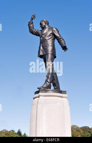 Statue de Lord Edward Carson à Stormont près de Belfast Banque D'Images