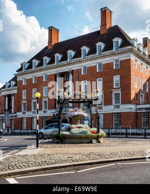 L'Hôtel Royal Star et porte-jarretelles - bâtiment classé Grade II anciennement accueil pour les vieux soldats Richmond upon Thames, Surrey, London, UK Banque D'Images