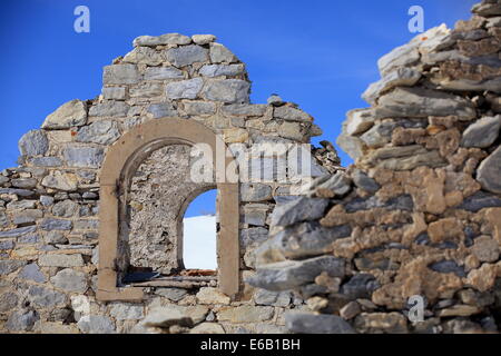 Ruines militaires de l'Authion au cours de la seconde guerre mondiale près du Col de Turini. Banque D'Images