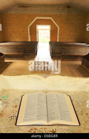 Missionary Baptist Church, la Cades Cove, Great Smoky Mountains National Park, California, USA Banque D'Images