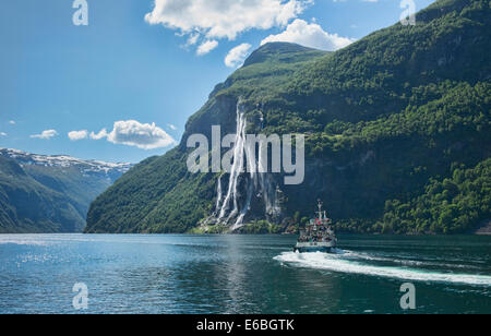 Sept Sœurs cascade dans le Geirangerfjord, Norvège Banque D'Images