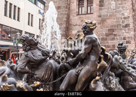 Le mariage Merry-Go-Round Fontaine, Nuremberg Banque D'Images