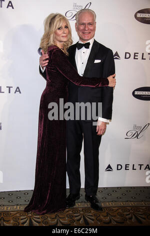 La Drama League's 30ème célébration musical de Broadway' Hommage à Neil Patrick Harris qui a eu lieu à l'Hôtel Pierre comprend : Judith Light,Tim Gunn Où : New York, New York, United States Quand : 03 Mars 2014 Banque D'Images