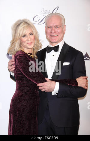 La Drama League's 30ème célébration musical de Broadway' Hommage à Neil Patrick Harris qui a eu lieu à l'Hôtel Pierre comprend : Judith Light,Tim Gunn Où : New York, New York, United States Quand : 03 Mars 2014 Banque D'Images