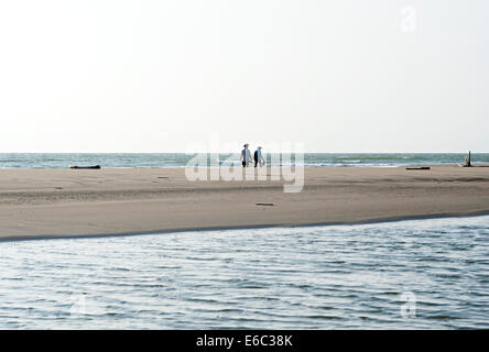 Beau paysage côtier avec une étendue de sable et de la mer sur des kilomètres. Près de Cartagena, Colombie, Amérique du Sud Banque D'Images