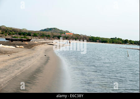 Beau paysage côtier avec une étendue de sable et de la mer sur des kilomètres. Près de Cartagena, Colombie, Amérique du Sud Banque D'Images